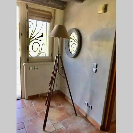 Charmant Avec Piscine Casa de Férias