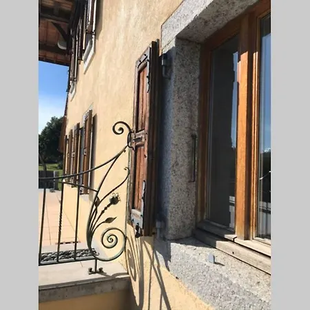 Charmant Avec Piscine Casa de Férias